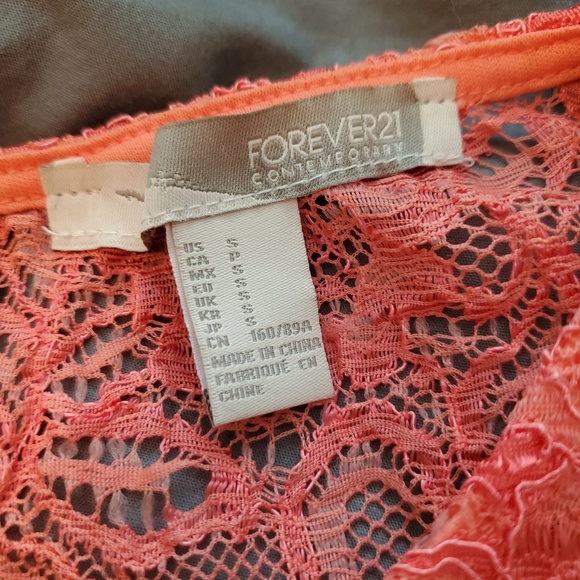 Coral Lace Dress - Picture 6 of 6